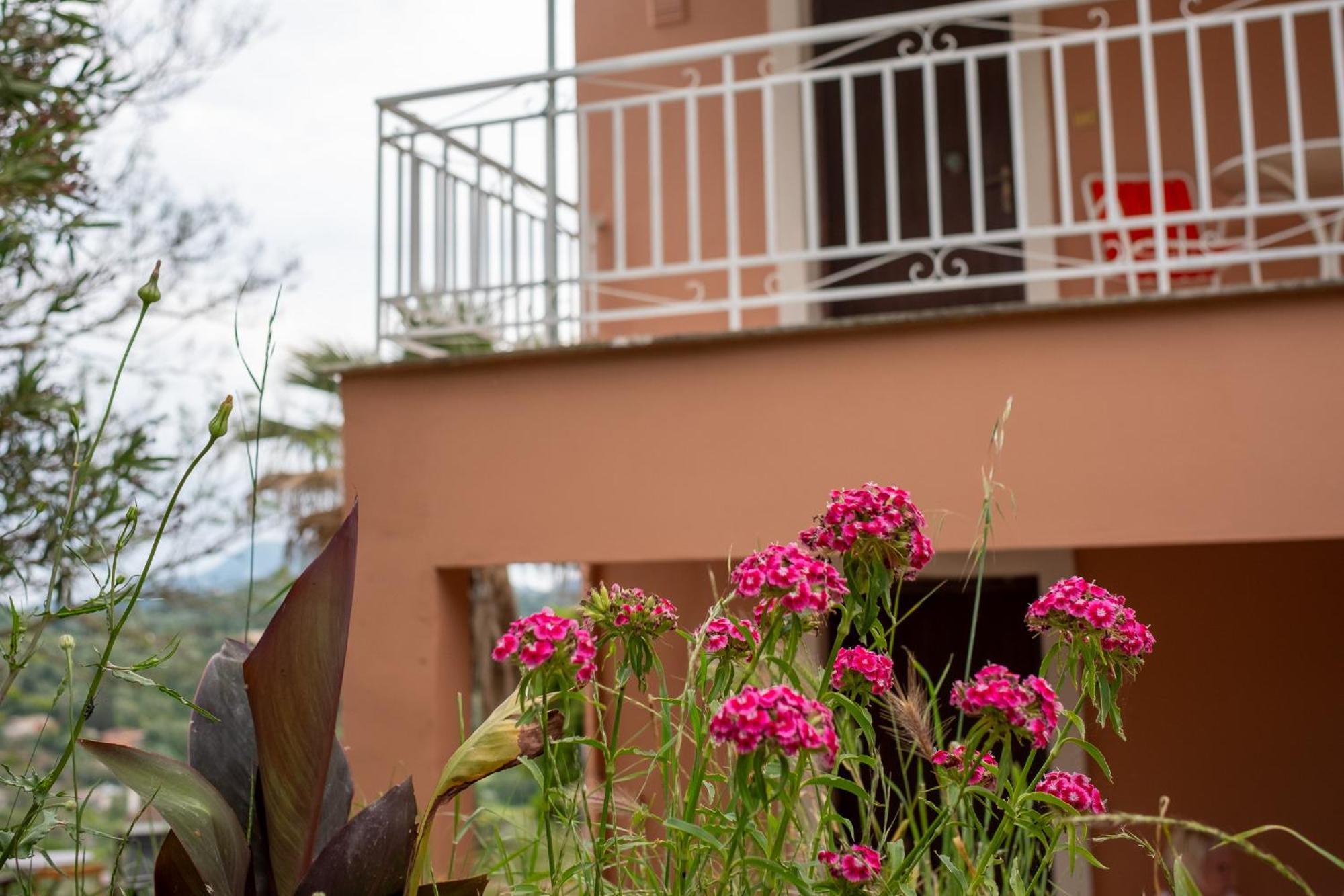 Kokkini Peach House Apartment Kokkínion Exterior foto
