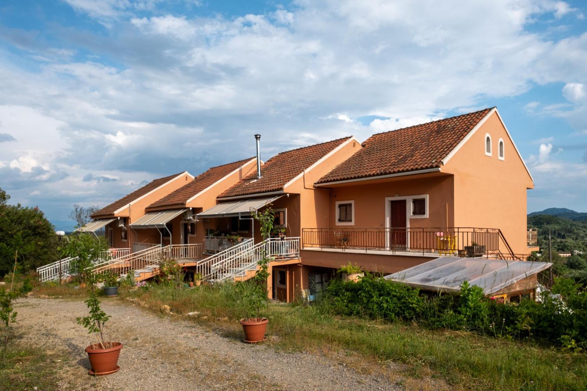 Kokkini Peach House Apartment Kokkínion Exterior foto